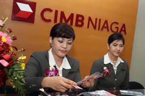  CIMB Niaga Santuni Anak Yatim di Madiun